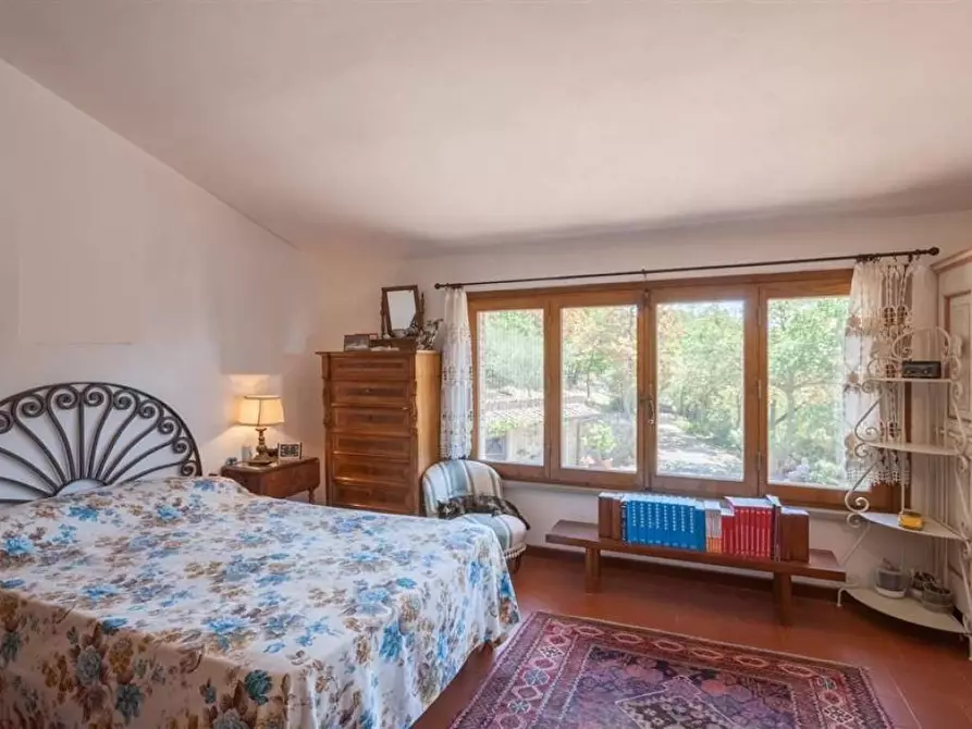 Immagine 16 di Villa in vendita  a Radda In Chianti