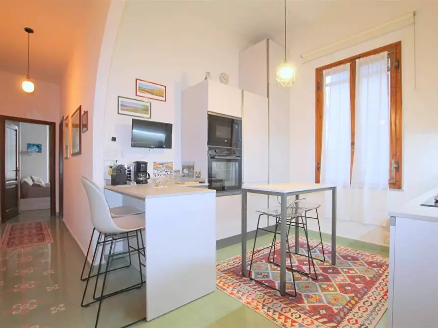 Immagine 5 di Appartamento in vendita  a Siena