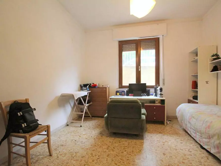 Immagine 22 di Appartamento in vendita  a Siena