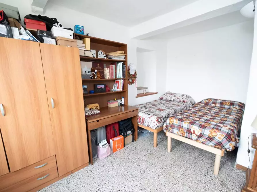 Immagine 19 di Appartamento in vendita  a Siena