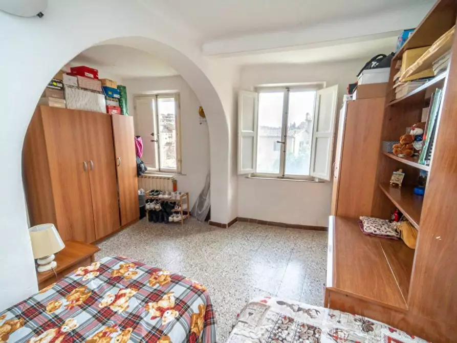 Immagine 22 di Appartamento in vendita  a Siena