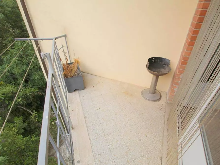 Immagine 9 di Appartamento in vendita  a Siena