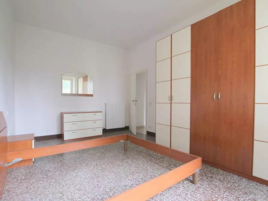 Immagine 31 di Appartamento in vendita  a Siena