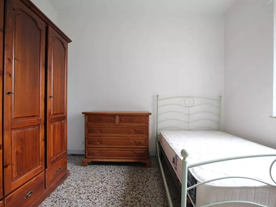 Immagine 25 di Appartamento in vendita  a Siena