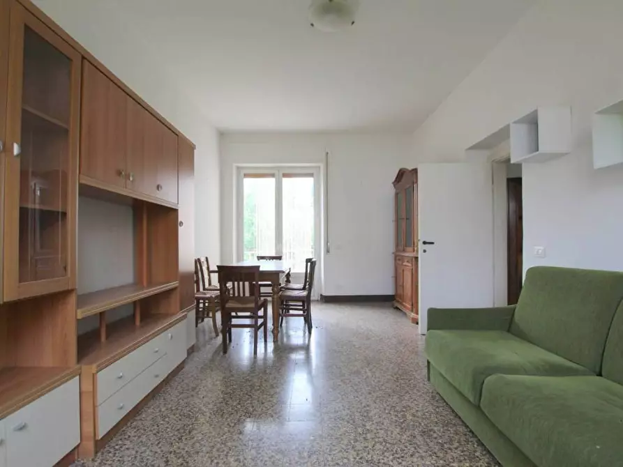 Immagine 1 di Appartamento in vendita  a Siena
