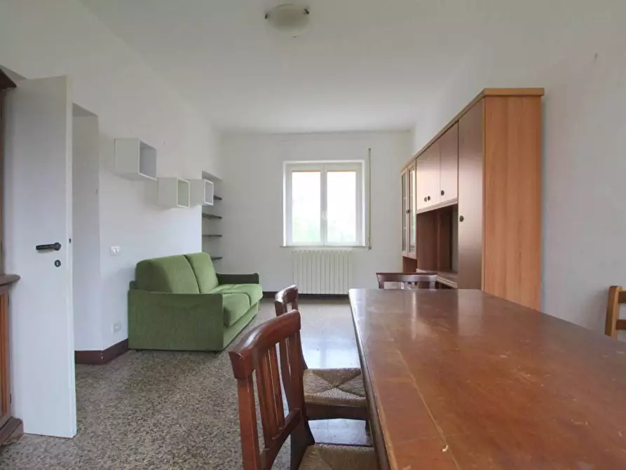 Immagine 5 di Appartamento in vendita  a Siena