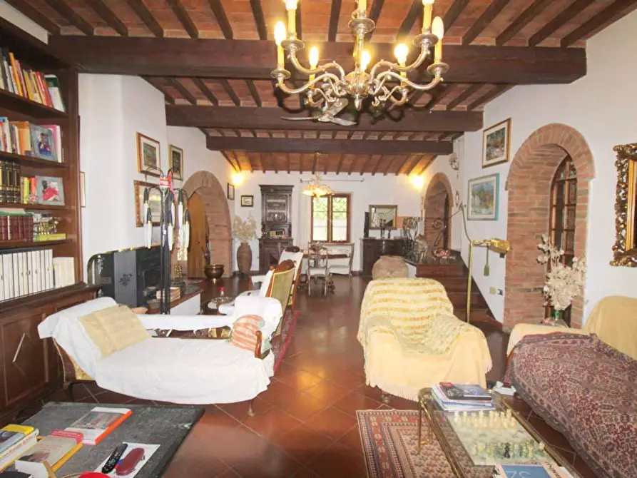 Immagine 29 di Casa colonica in vendita  a Castelnuovo Berardenga