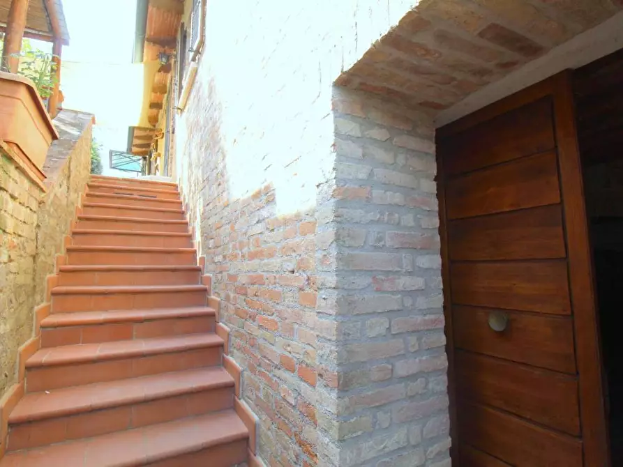 Immagine 38 di Casa colonica in vendita  a Castelnuovo Berardenga