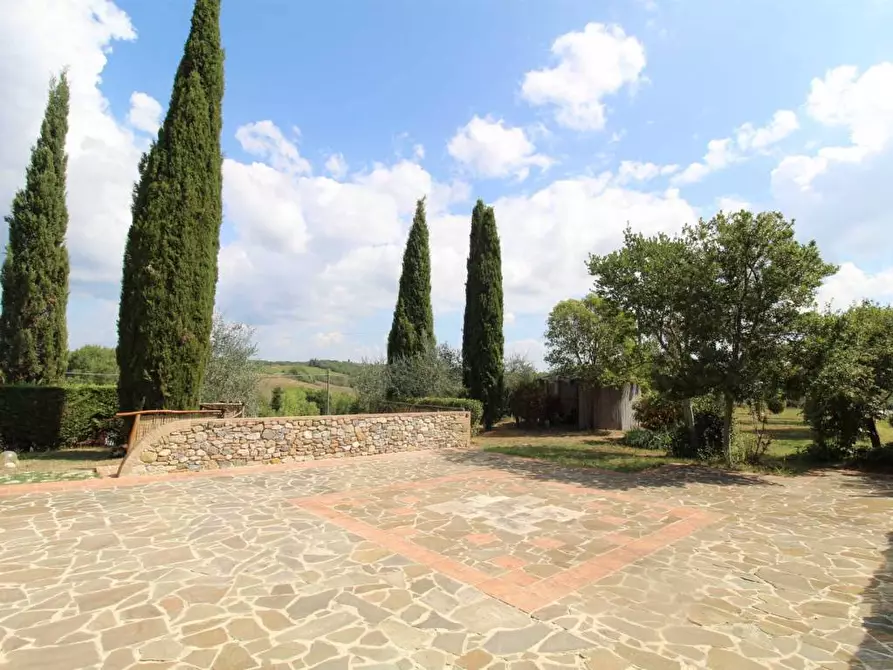 Immagine 18 di Casa colonica in vendita  a Castelnuovo Berardenga