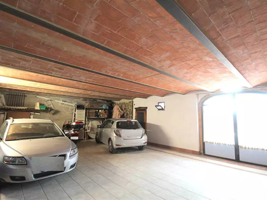 Immagine 11 di Casa colonica in vendita  a Castelnuovo Berardenga