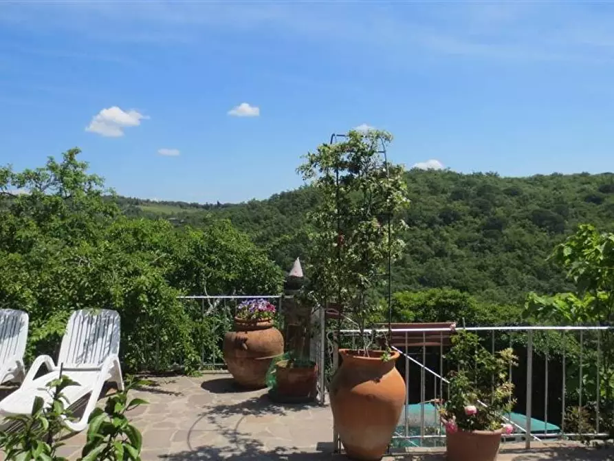 Immagine 7 di Villa in vendita  a Castelnuovo Berardenga