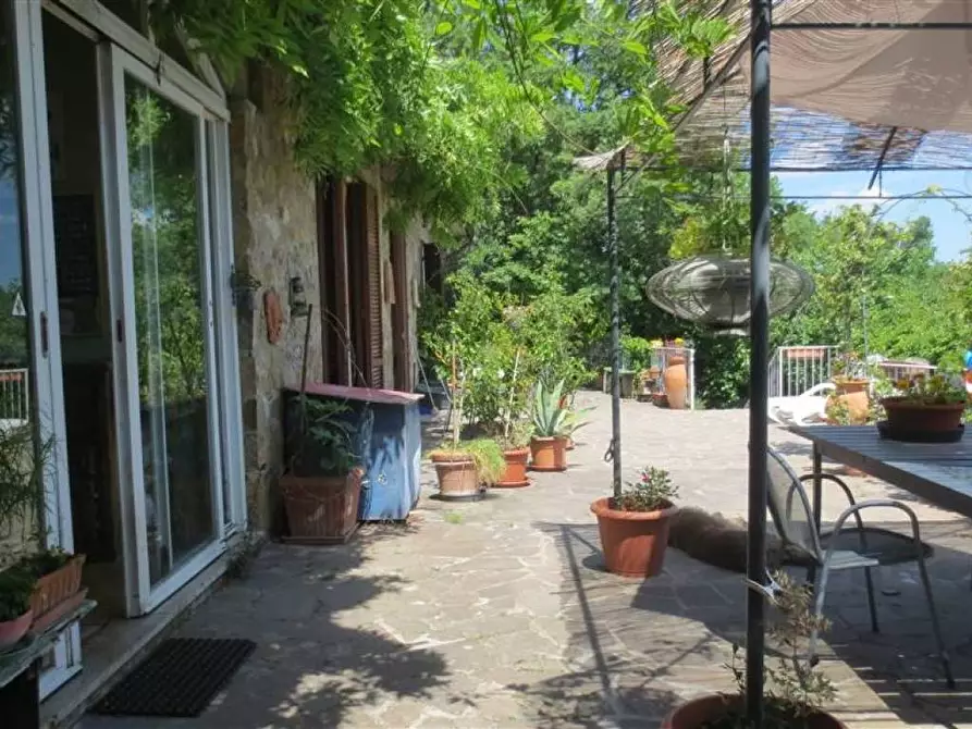 Immagine 4 di Villa in vendita  a Castelnuovo Berardenga