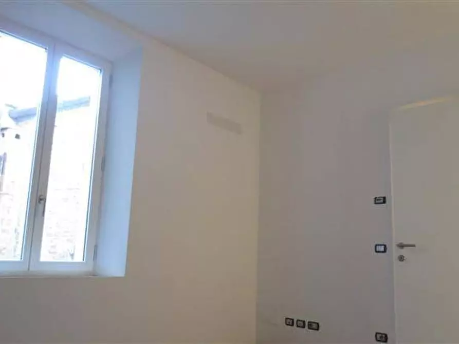 Immagine 13 di Appartamento in vendita  a Siena