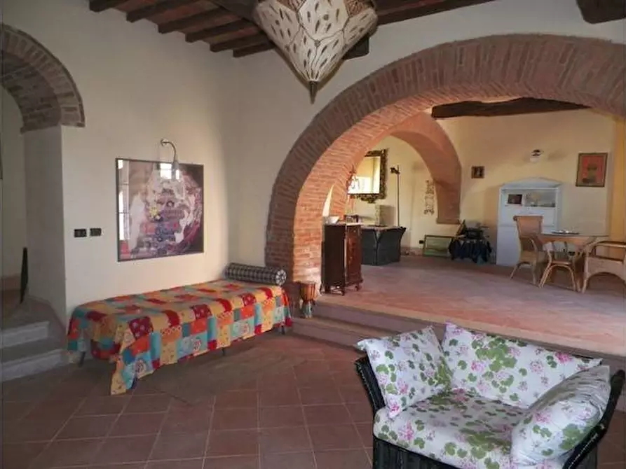 Immagine 12 di Villa in vendita  a Castelnuovo Berardenga