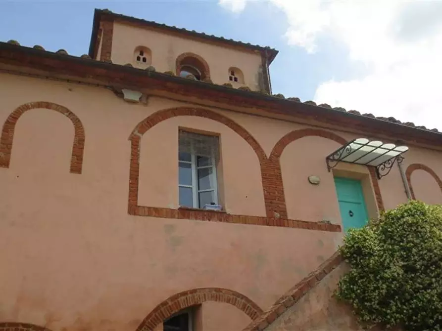 Immagine 3 di Villa in vendita  a Castelnuovo Berardenga