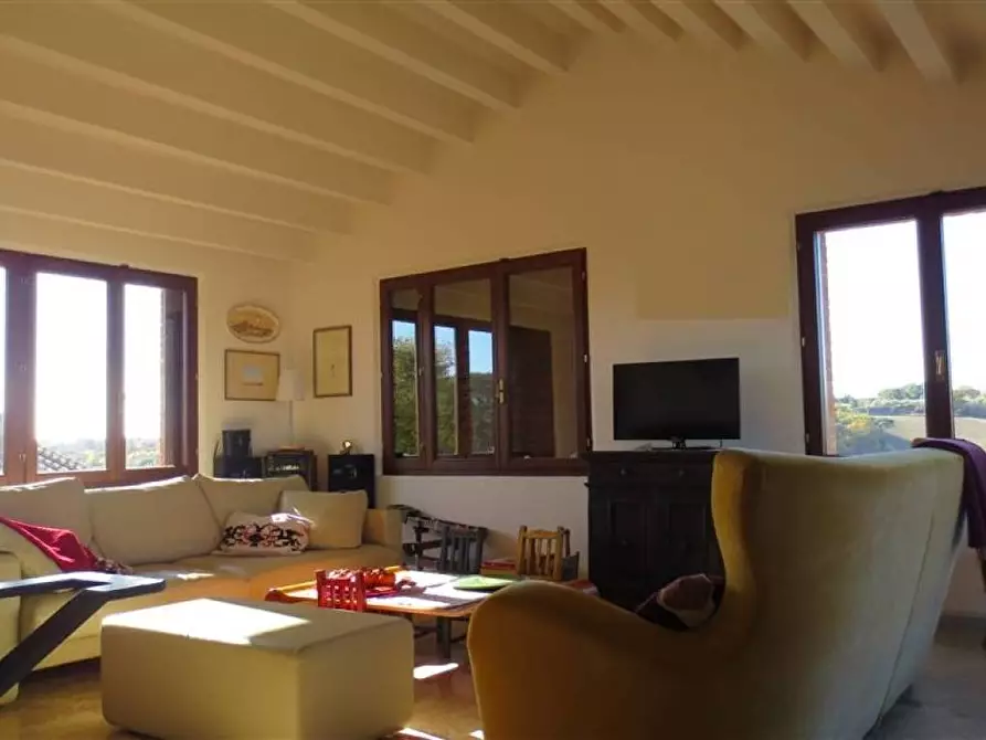 Immagine 11 di Casa colonica in vendita  a Castelnuovo Berardenga