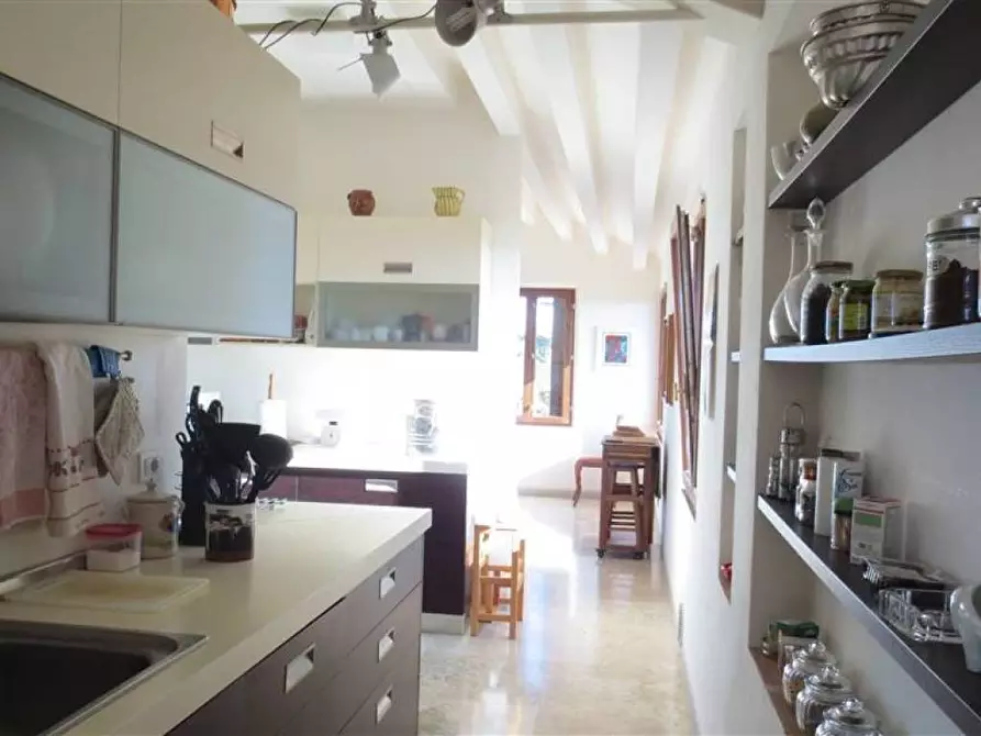 Immagine 13 di Casa colonica in vendita  a Castelnuovo Berardenga