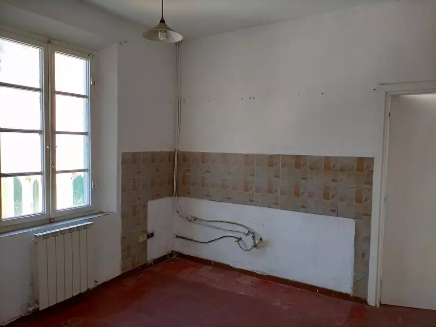 Immagine 11 di Appartamento in vendita  a Pisa
