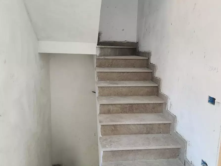 Immagine 6 di Villetta a schiera in vendita  a Santa Maria A Monte