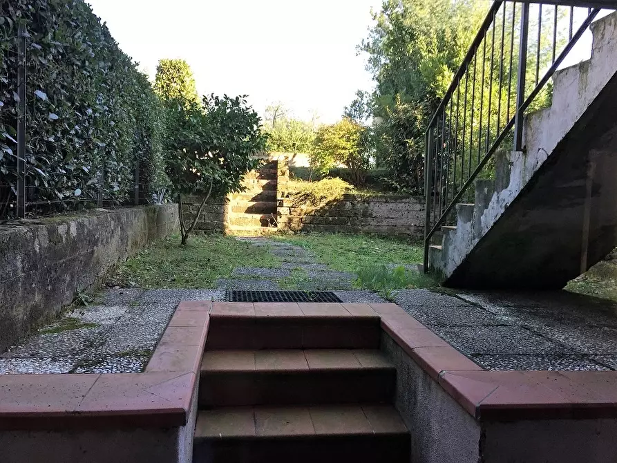 Immagine 13 di Villetta a schiera in vendita  a Montopoli In Val D'arno