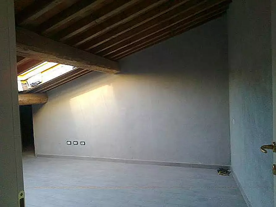 Immagine 1 di Appartamento in vendita  a Cascina