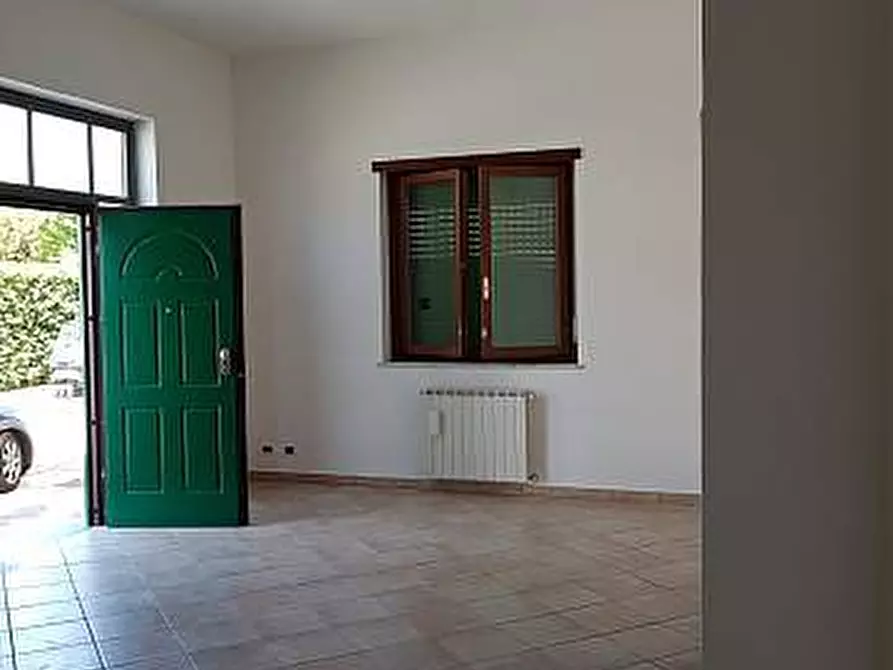 Immagine 1 di Appartamento in vendita  a Cascina