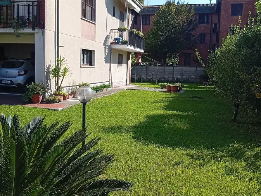 Immagine 7 di Casa bifamiliare in vendita  a San Giuliano Terme