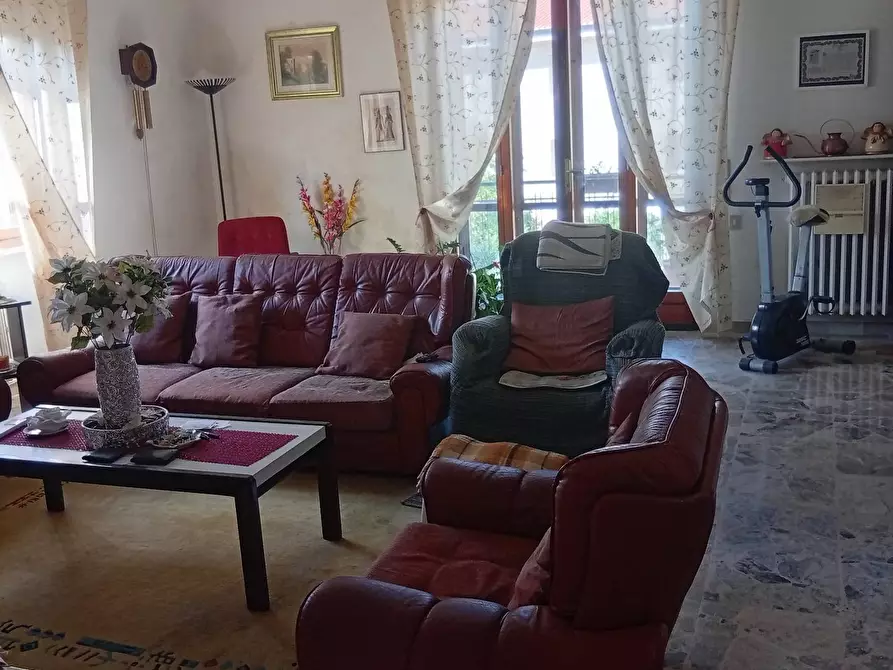Immagine 2 di Casa bifamiliare in vendita  a San Giuliano Terme