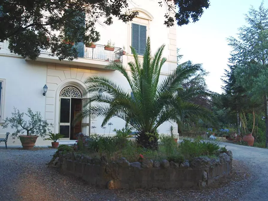 Immagine 16 di Villa in vendita  a Fauglia