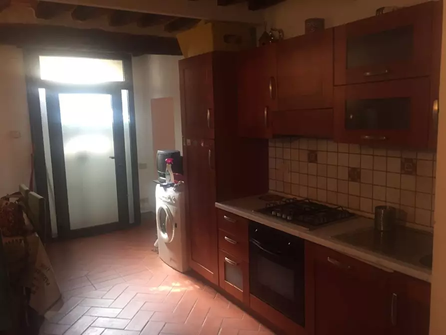 Immagine 17 di Appartamento in affitto  a Pisa