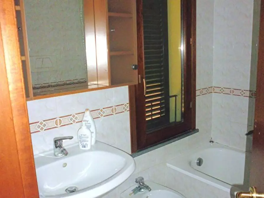 Immagine 12 di Appartamento in vendita  a Buti