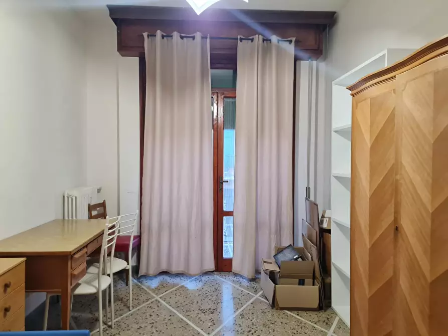 Immagine 8 di Appartamento in affitto  a Pisa