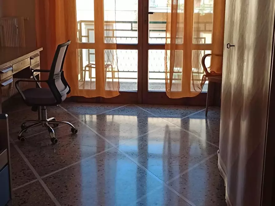 Immagine 5 di Appartamento in affitto  a Pisa