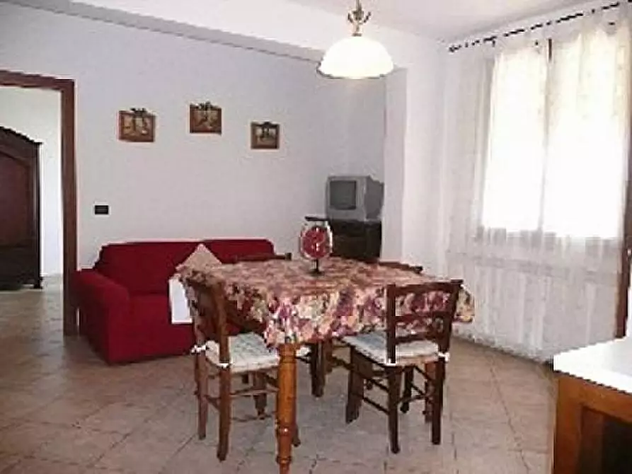 Immagine 4 di Appartamento in affitto  a Santa Maria A Monte