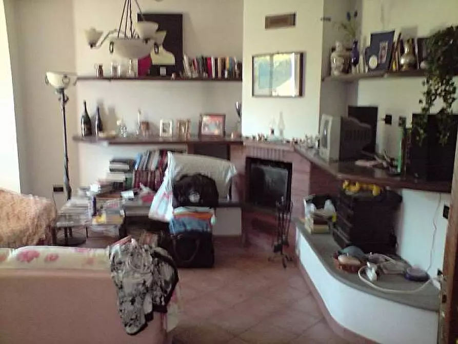 Immagine 4 di Villetta a schiera in vendita  a Pontedera