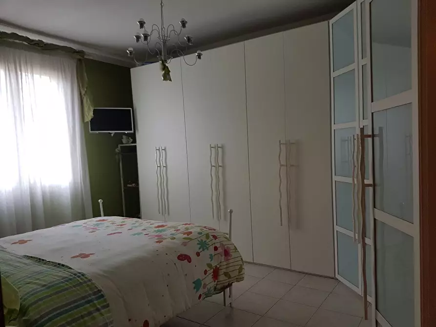 Immagine 4 di Appartamento in vendita  a Santa Maria A Monte