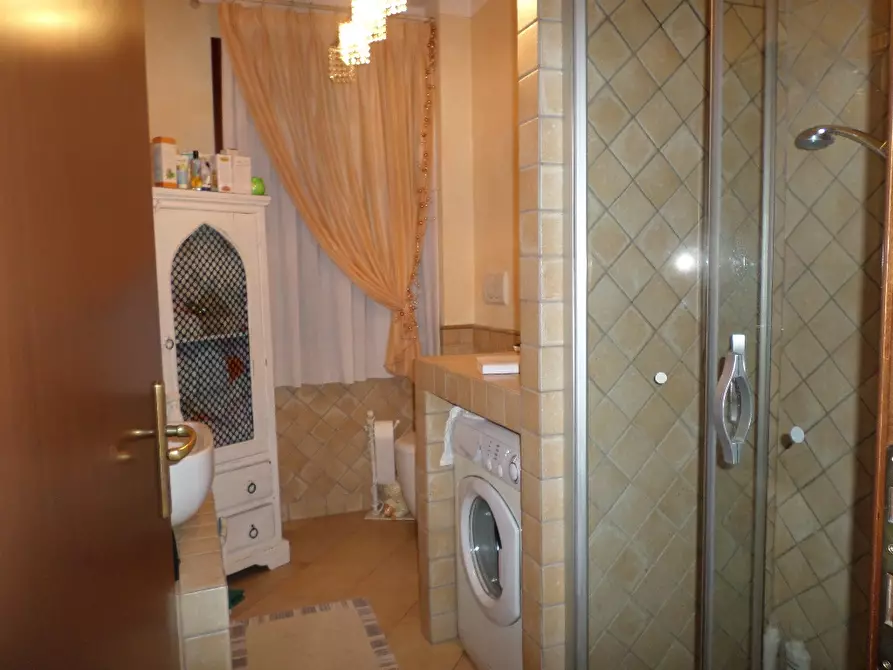 Immagine 5 di Appartamento in vendita  a Santa Maria A Monte