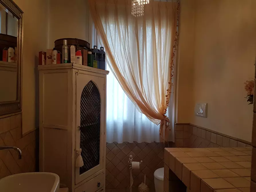 Immagine 20 di Appartamento in vendita  a Santa Maria A Monte