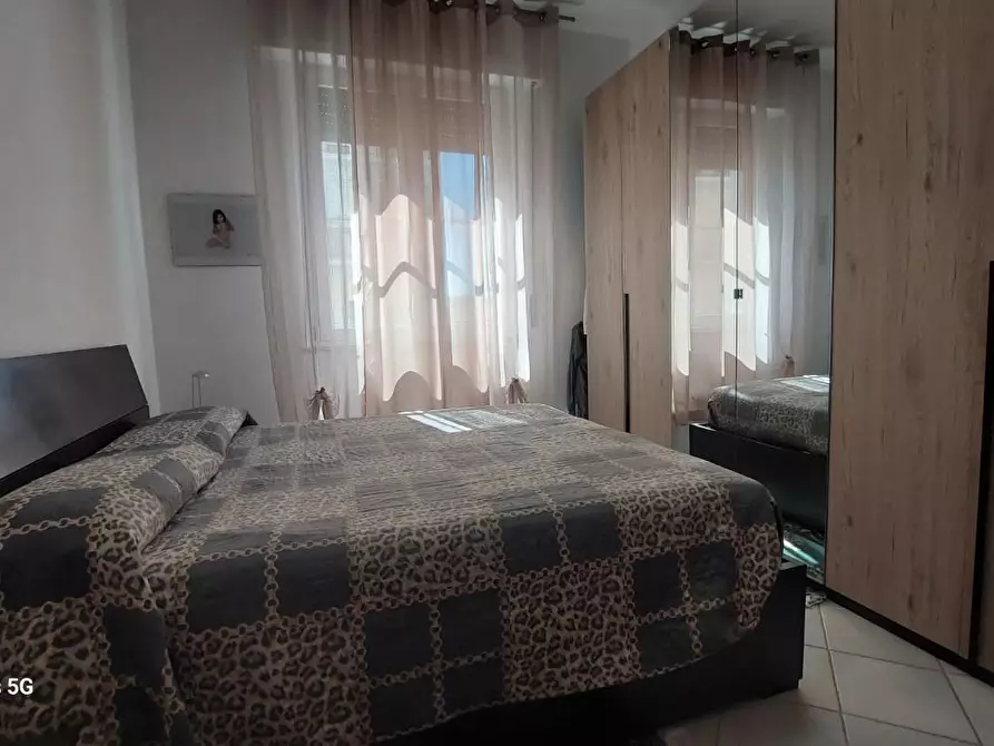 Immagine 25 di Appartamento in vendita  a Livorno