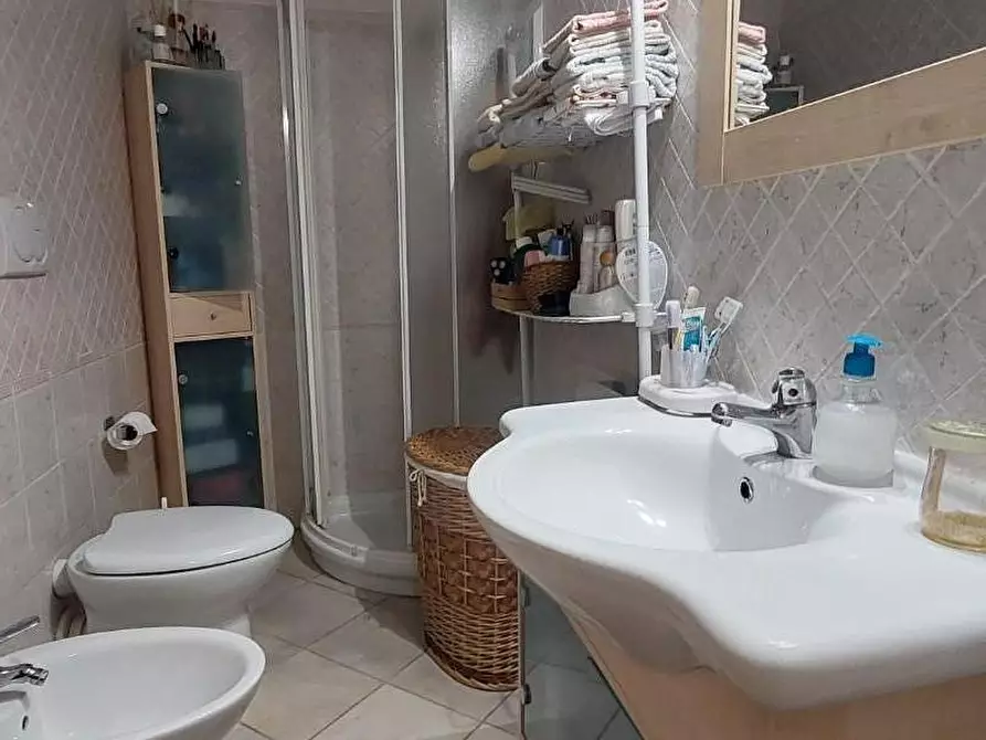 Immagine 32 di Appartamento in vendita  a Livorno