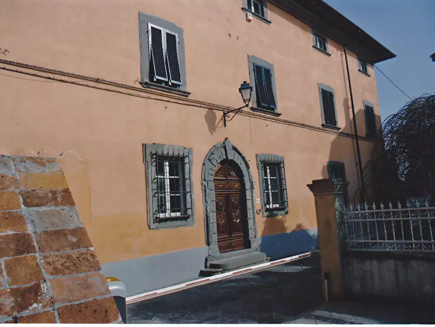 Immagine 3 di Immobile di prestigio in vendita  a Santa Maria A Monte