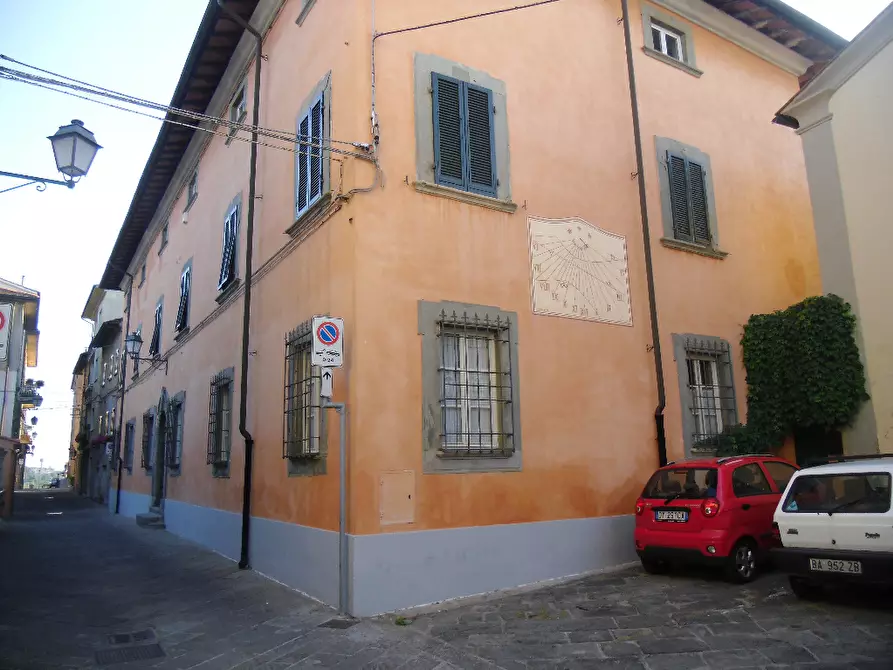 Immagine 8 di Immobile di prestigio in vendita  a Santa Maria A Monte