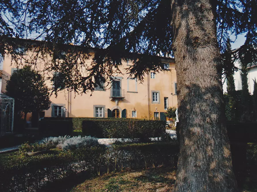 Immagine 6 di Immobile di prestigio in vendita  a Santa Maria A Monte