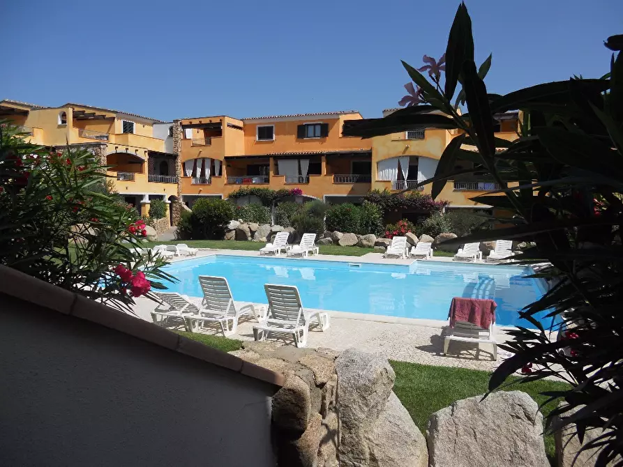 Immagine 21 di Appartamento in vendita  a Santa Teresa Gallura