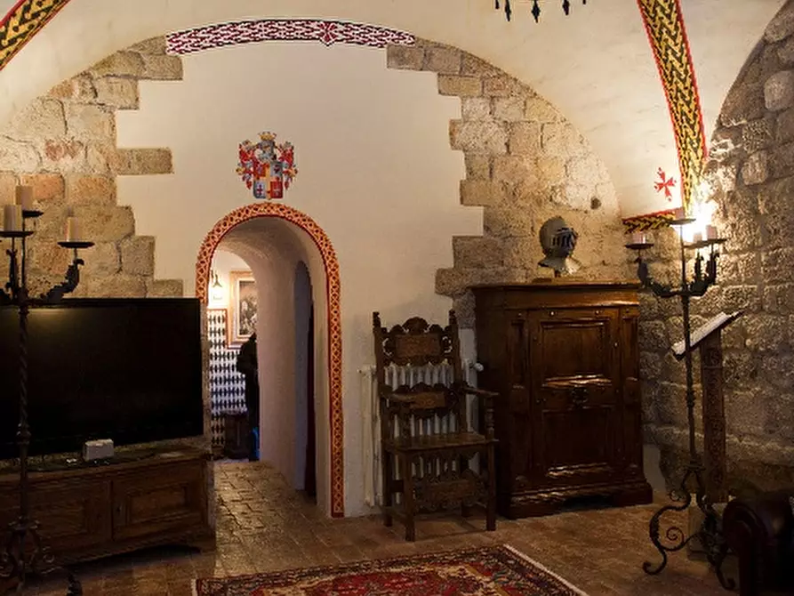 Immagine 6 di Palazzo in vendita  a Volterra