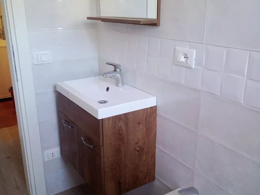 Immagine 25 di Appartamento in affitto  a Rosignano Marittimo