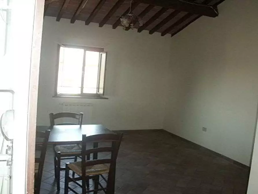 Immagine 5 di Appartamento in vendita  a Vicopisano