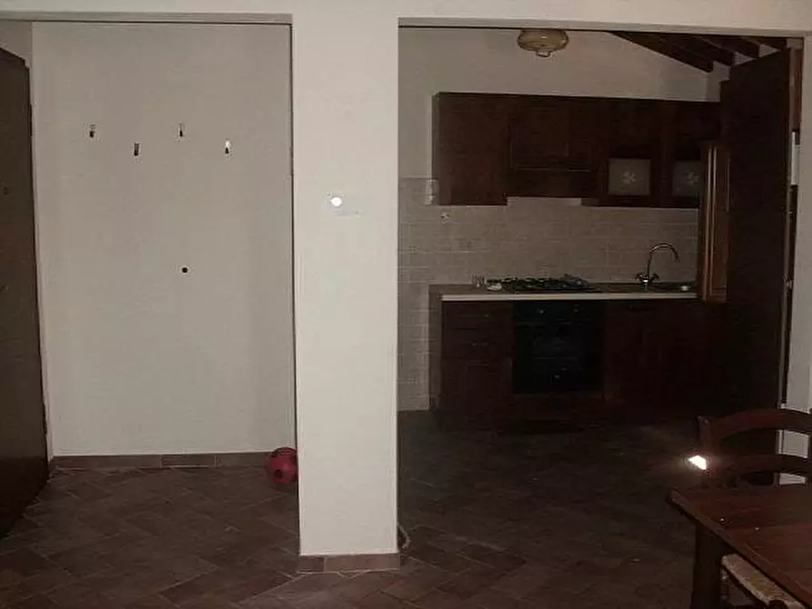 Immagine 2 di Appartamento in vendita  a Vicopisano