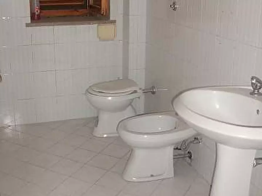 Immagine 11 di Appartamento in vendita  a Cascina