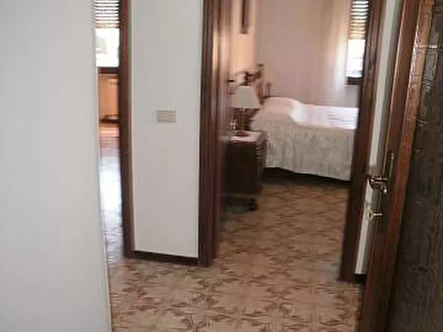 Immagine 10 di Appartamento in vendita  a Cascina